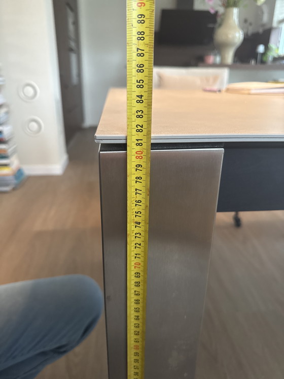 Image 1 of Bert Plantagie keramische uitschuiftafel Opi.