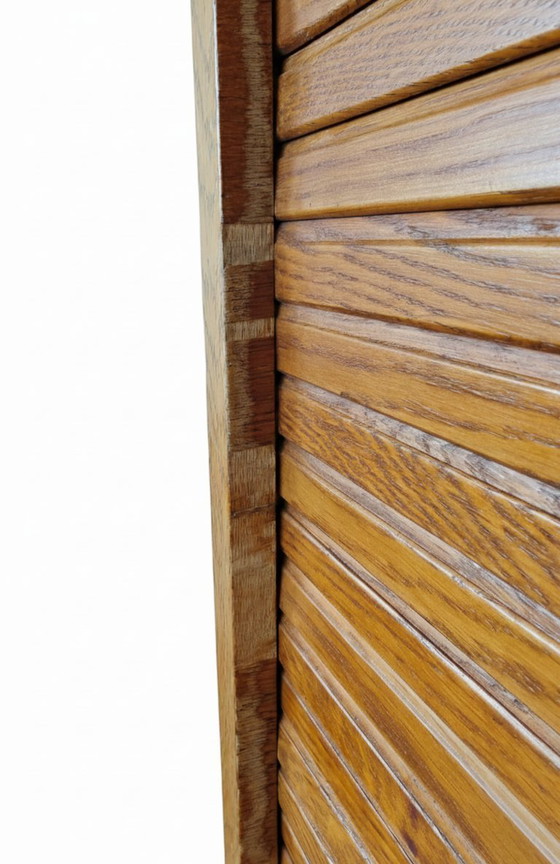 Image 1 of Armadietto vintage con anta a rulli dell'archivio Åtvidabergs, (Svezia, 1900 circa)