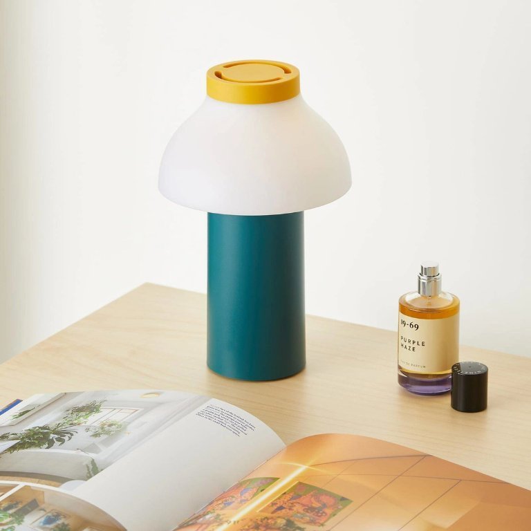 PORTABLE LAMP OCEAN GREEN / HAY | Table lamps second-hand | Whoppah