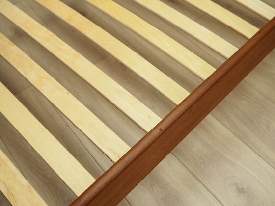 Image 1 of Lit en teck, design danois, années 1970, fabrication : Danemark