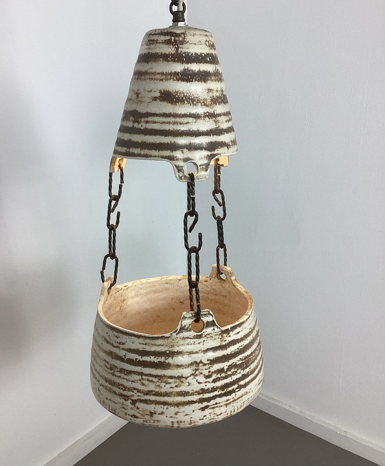 Image 1 of Lampada vintage in ceramica anni Settanta con vaso di fiori sottostante
