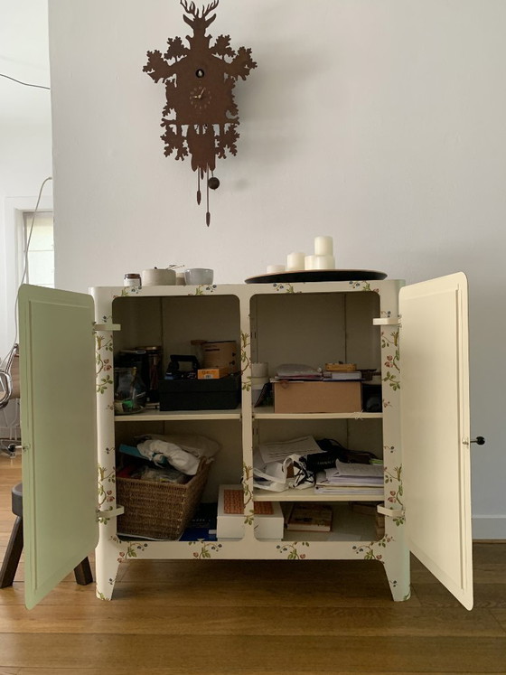 Image 1 of Piet Hein Eek Tapetenblechschrank