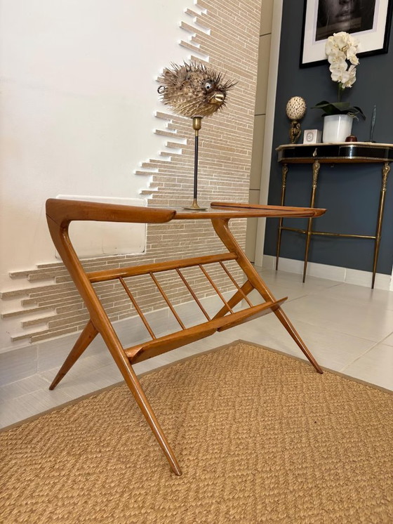 Image 1 of Vintage nachtkastjes franse dienbladen mid century antiek luxe handgemaakte decoratie barocco art deco Italië design Ico Parisi 