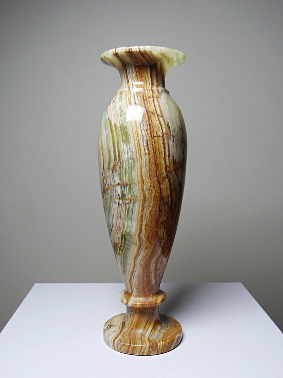 Image 1 of Duo de vases balustres vintages en onyx strié vert Italie mid-century