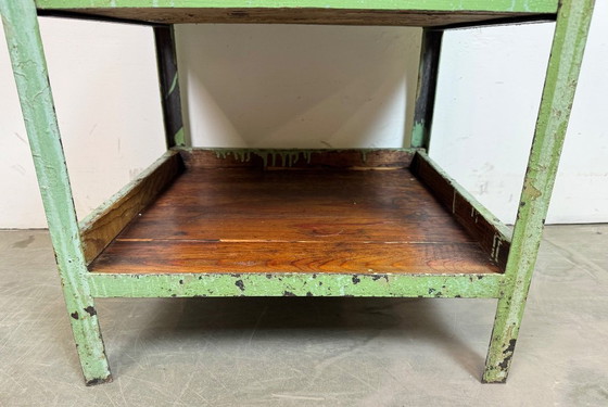 Image 1 of Scaffale industriale verde, anni '60