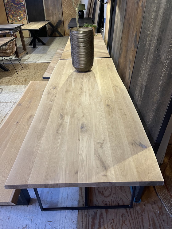 Image 1 of Tree trunk dining table + tree trunk bench oak