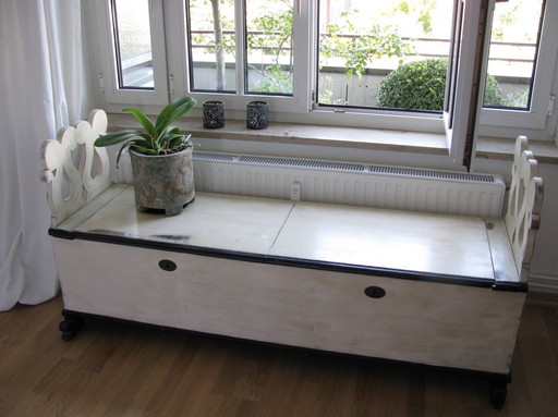 Opbergbank, antiek, geverfd