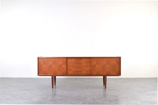 Dänisches Teakholz-Sideboard aus der Mitte des Jahrhunderts, 1960er Jahre.