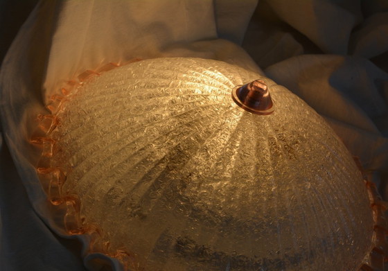 Image 1 of Vintage Murano glazen plafondlamp, roze gegolfde Italiaanse plafondlamp, jaren 1960-1970 Plafonnier