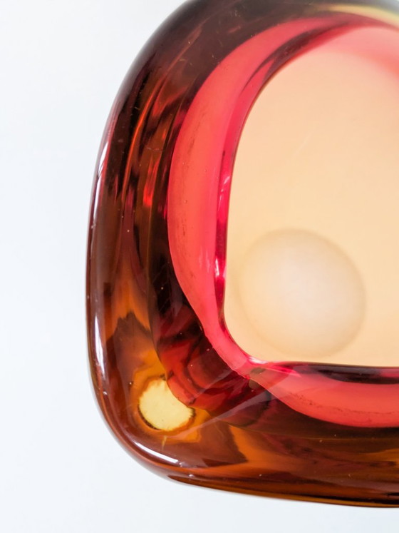 Murano-Sommerso-Aschenbecher aus der Mitte des Jahrhunderts, rosa-orange – Schalen, Glass (photo 15 of 19)