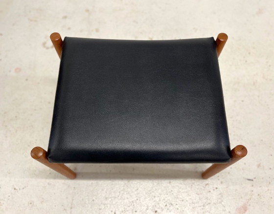 Image 1 of Repose-pieds vintage danois en teck par Hugo Frandsen pour Spøttrup, 1960.