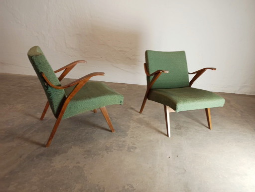 Set van 2 Tsjechische fauteuils uit het midden van de 20e eeuw – Textile, Wood (photo 2 of 15)