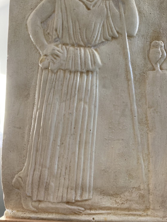 Image 1 of Bas-relief d'Athéna Minerve en deuil, copie en plâtre des années 1950