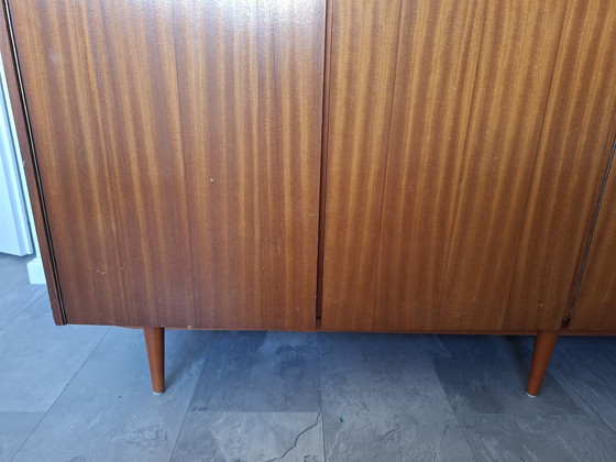 Image 1 of armoire en teck du milieu du siècle