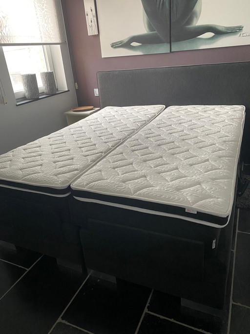 Lit Boxspring