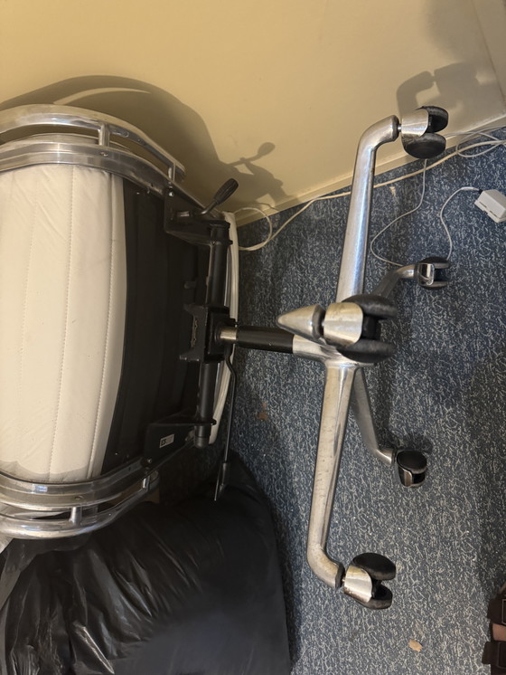 Image 1 of Sedia da ufficio Eames ICF in pelle bianca originale