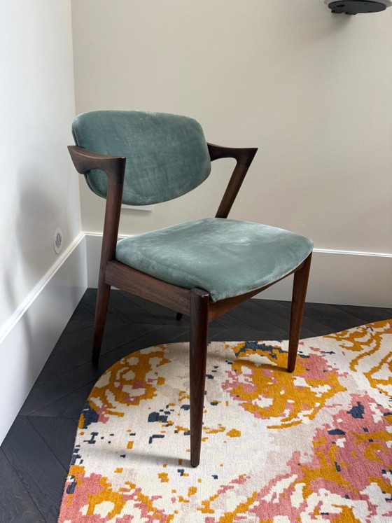 Silla de comedor Miyazaki No42 – Sillas de comedor, Textile, Wood (photo 2 of 7)