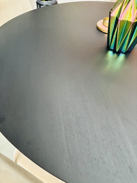 Studio Henk Quadpot Zwarte Ronde Tafel 140 Cm – Dining tables, Metal, Wood (photo 3 of 13)