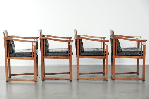 Ensemble de 4 chaises de salle à manger de luxe en cuir noir, design Art déco, par Schuitema