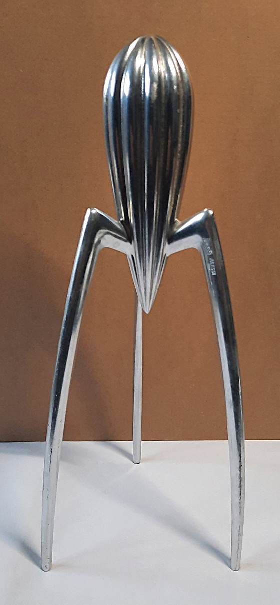 Image 1 of Juicy Salif – Iconic Lemon Juicer by Philippe Starck | Alessi Design Classic 29 cm