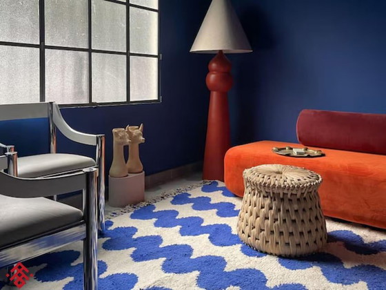 Tapis Marocain Ondulé Bleu Cobalt & Ivoire | Tapis Rayé Fait Main | Tapis Berbère en Laine - 180 x 270 cm (photo 2 of 6)