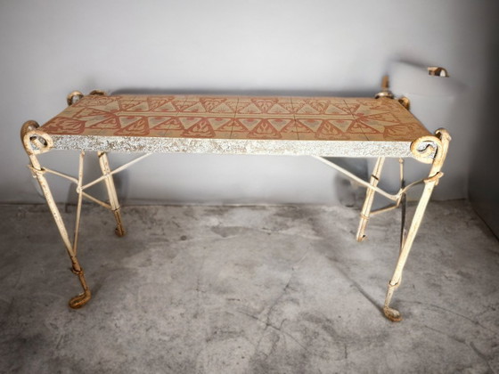 Image 1 of Console ancienne du milieu du siècle