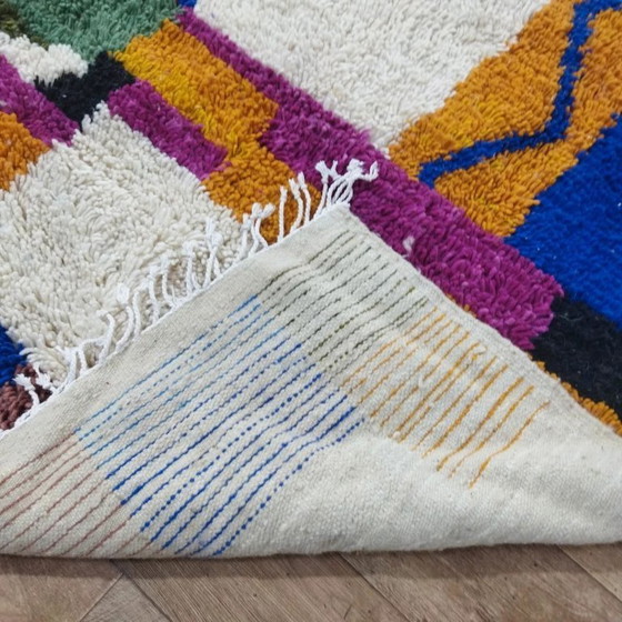 Image 1 of Azilal-Wollteppich, farbenfroh – handgewebte Naturwolle (256×146 cm)