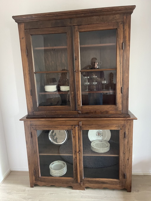 Vitrine antique