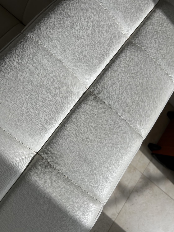 Image 1 of Jan de Bouvrie - ontwerp met leren bank