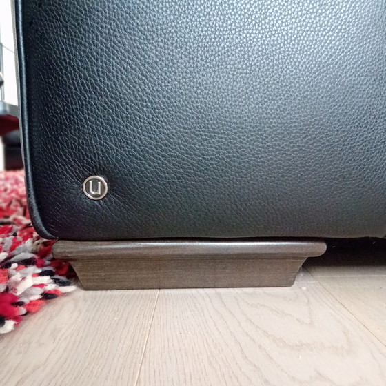 Image 1 of Sofá de cuero de 3 plazas Zanussi