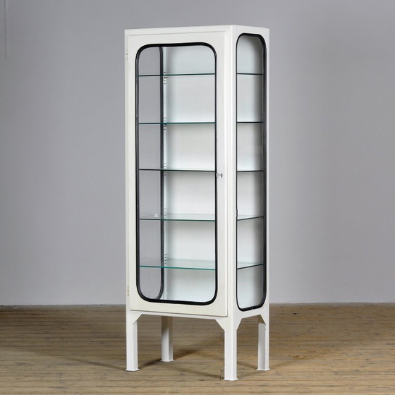 Vintage medical cabinet, 1970s, Display cabinets, Metal, Glass, White (photo 3 of 9)