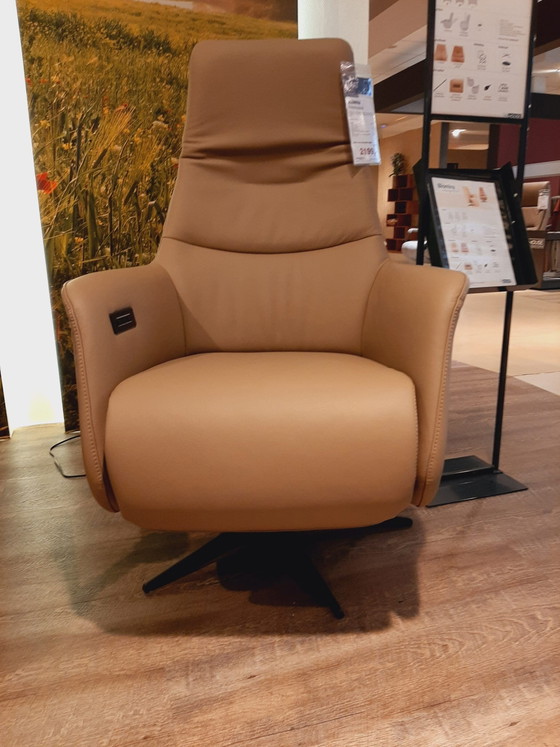 Blomira L leather – INHOUSE, Adjustable recliner chair (photo 3 of 5)