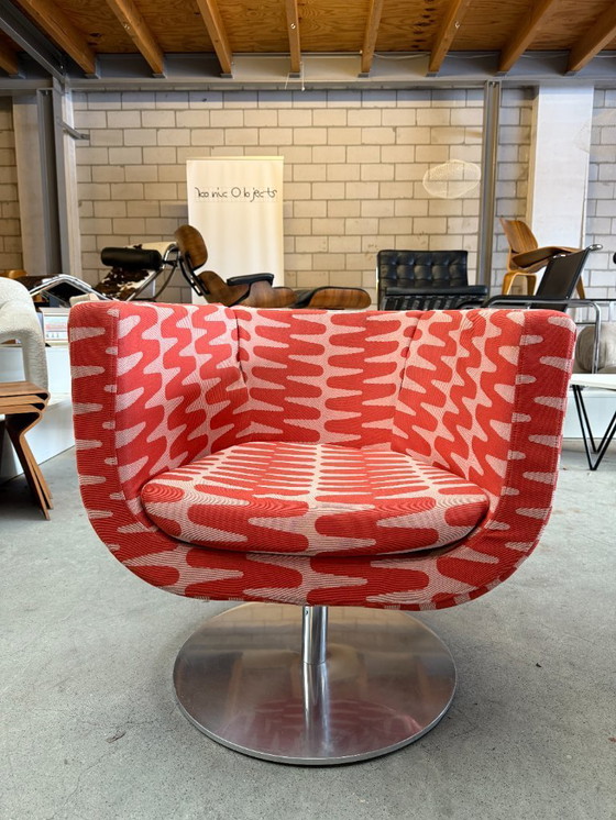 Image 1 of B&B Italia Tulip chair by Jeffrey Bernett