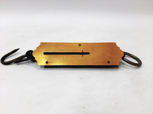 Vintage spring pocket balance, scale