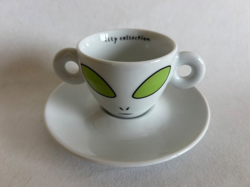 Tazza e piattino Illy Art Collections " Alien"