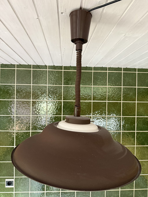 Pendant lamp metal brown and porcelain white