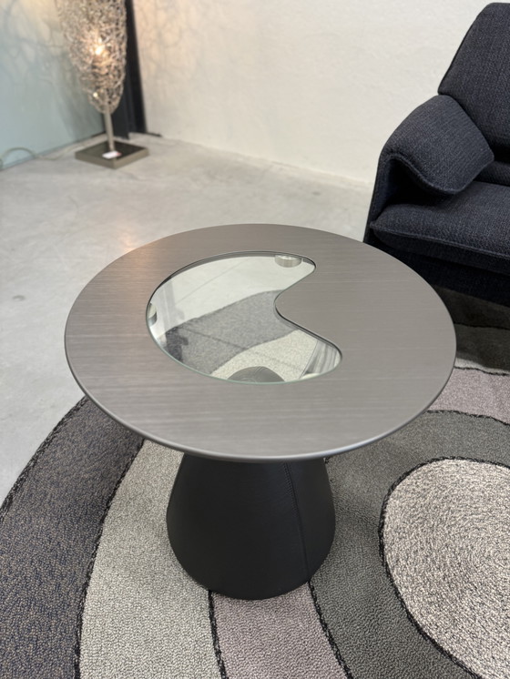 Image 1 of Leolux Cherubino Beistelltisch, schwarzes Leder