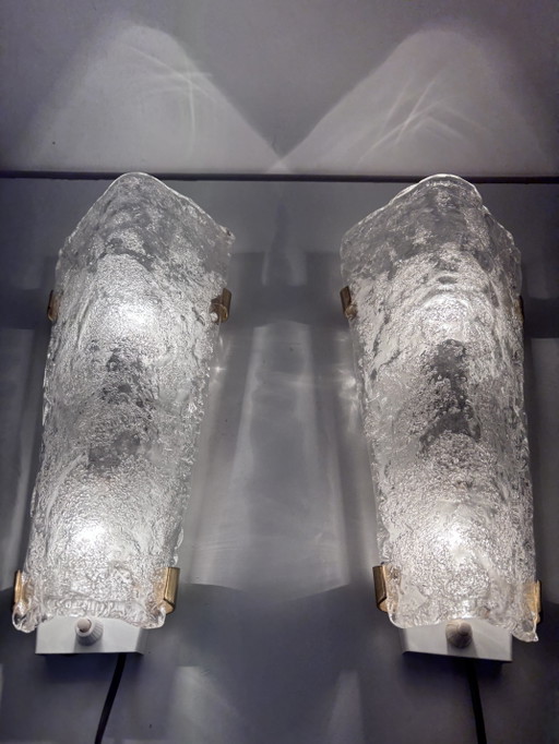 Set Hillebrand Ice Glass Wall lights Model 8529