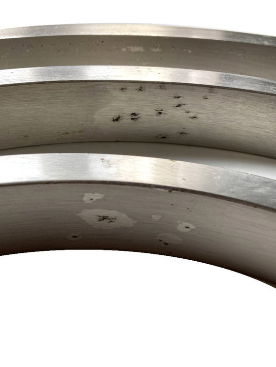 Image 1 of Tavoli di appoggio in acciaio inox e vetro fumé.