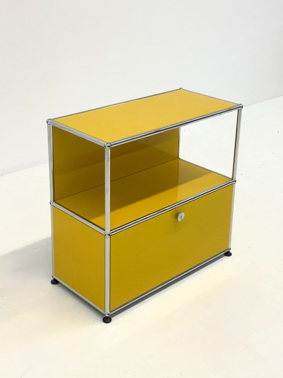 Image 1 of USM Haller cabinet in yellow