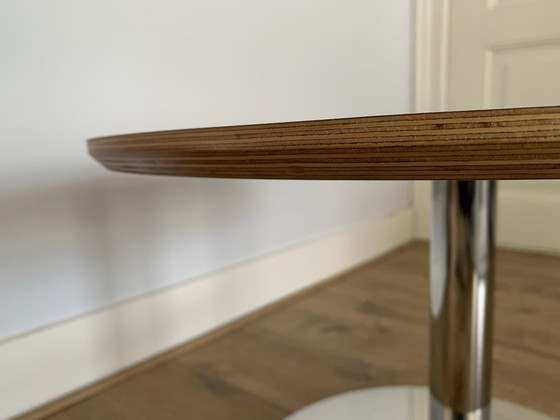 Image 1 of Mesa de centro o mesa auxiliar circular Pierre Paulin Artifort