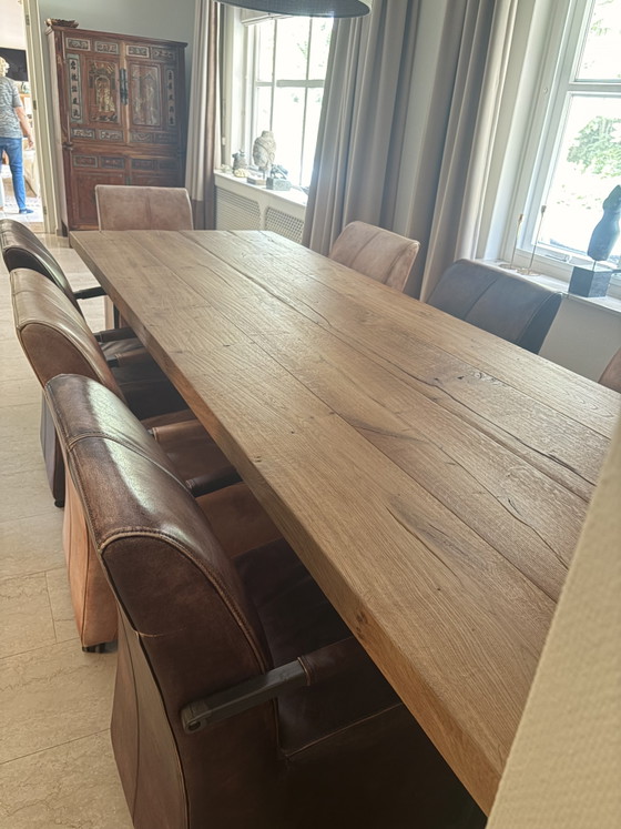 Super cool (like new) oak dining table with 8 chairs!! – Wood (photo 5 of 15)