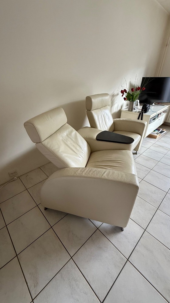 Image 1 of Stressless duo bioscoopzit met bijpassende poef kleur creme