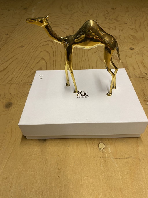 Brass statue camel & Klevering new