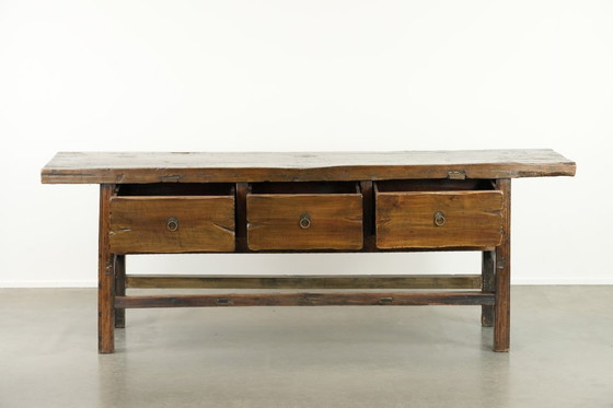 Image 1 of Robust Spanish antique sideboard with 3 drawers from the 18th century