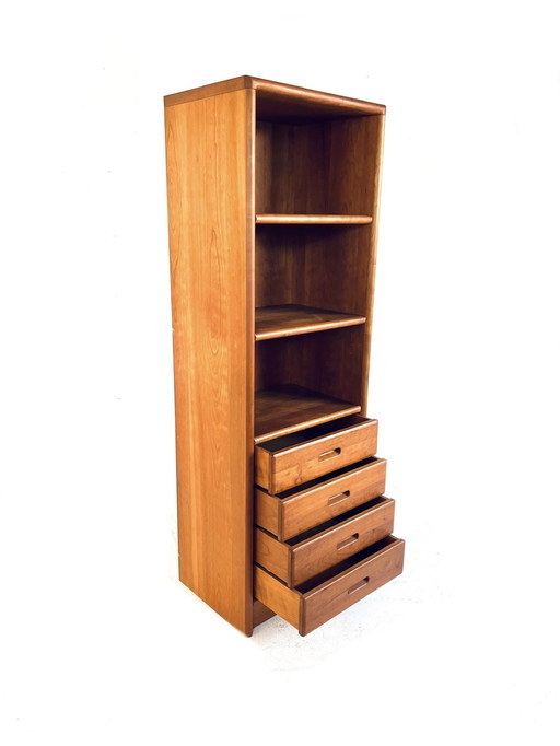 Vintage teak bookcase, Dyrlund '70s