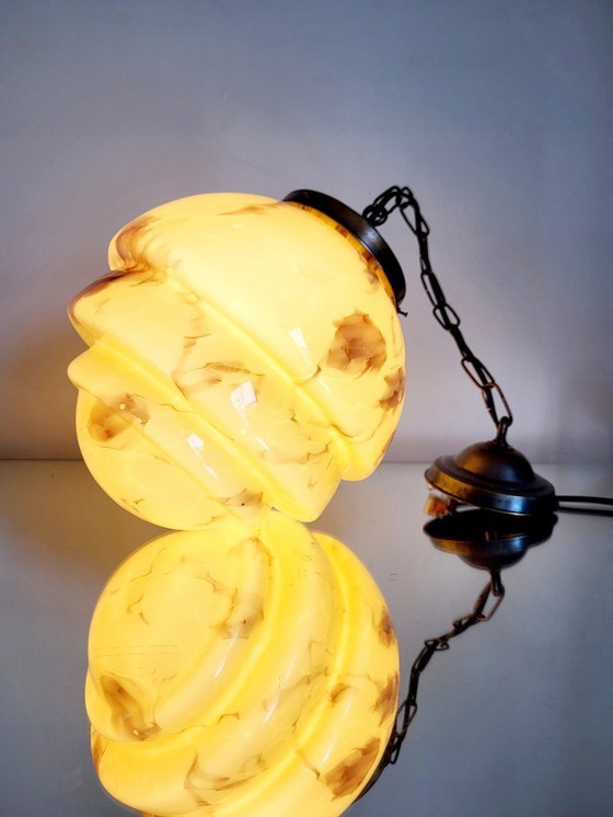 Image 1 of Art deco opaline glazen hanglamp, gemarmerd, messing, jaren 1930