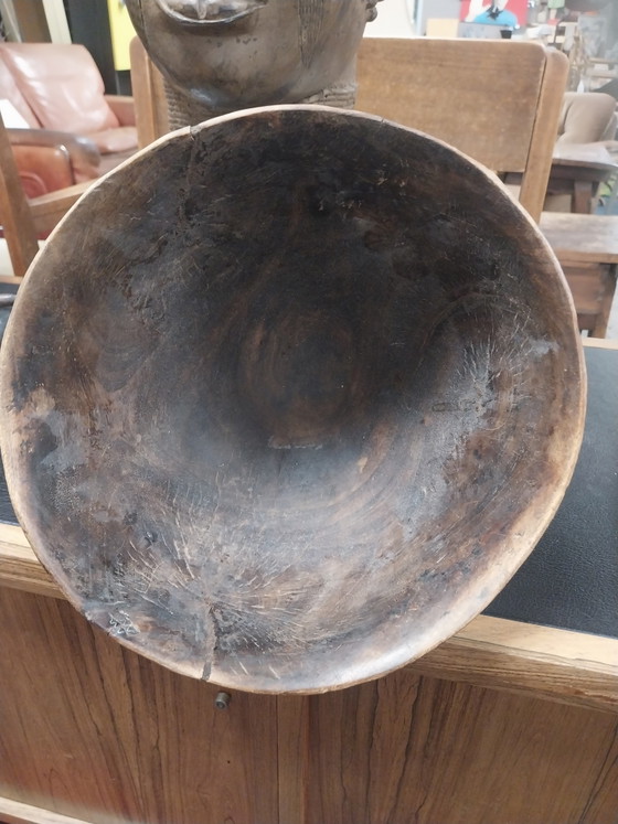 Image 1 of Juego de 2 cuencos de madera africanos hechos a mano. Tribu Fulani Tuareg.