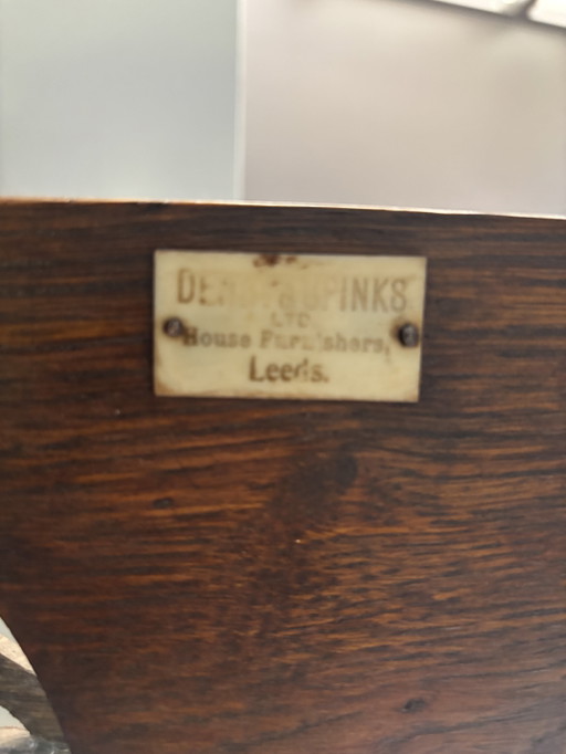 Antiker Eckvitrine aus Eiche von Denby & Spinks Leeds – vitrinekasten, Glass, Wood (photo 2 of 6)