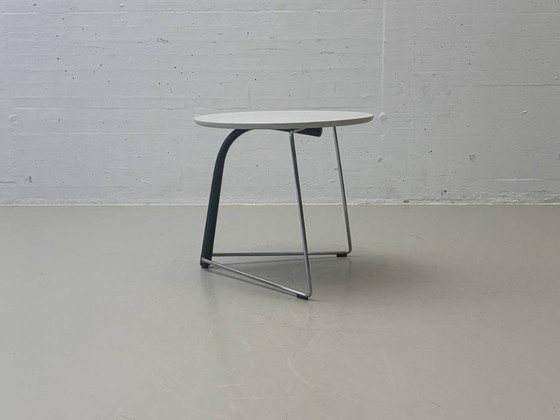 Image 1 of Thonet S 325 bijzettafel van Wulf Schneider & Ulrich Böhme, jaren 80